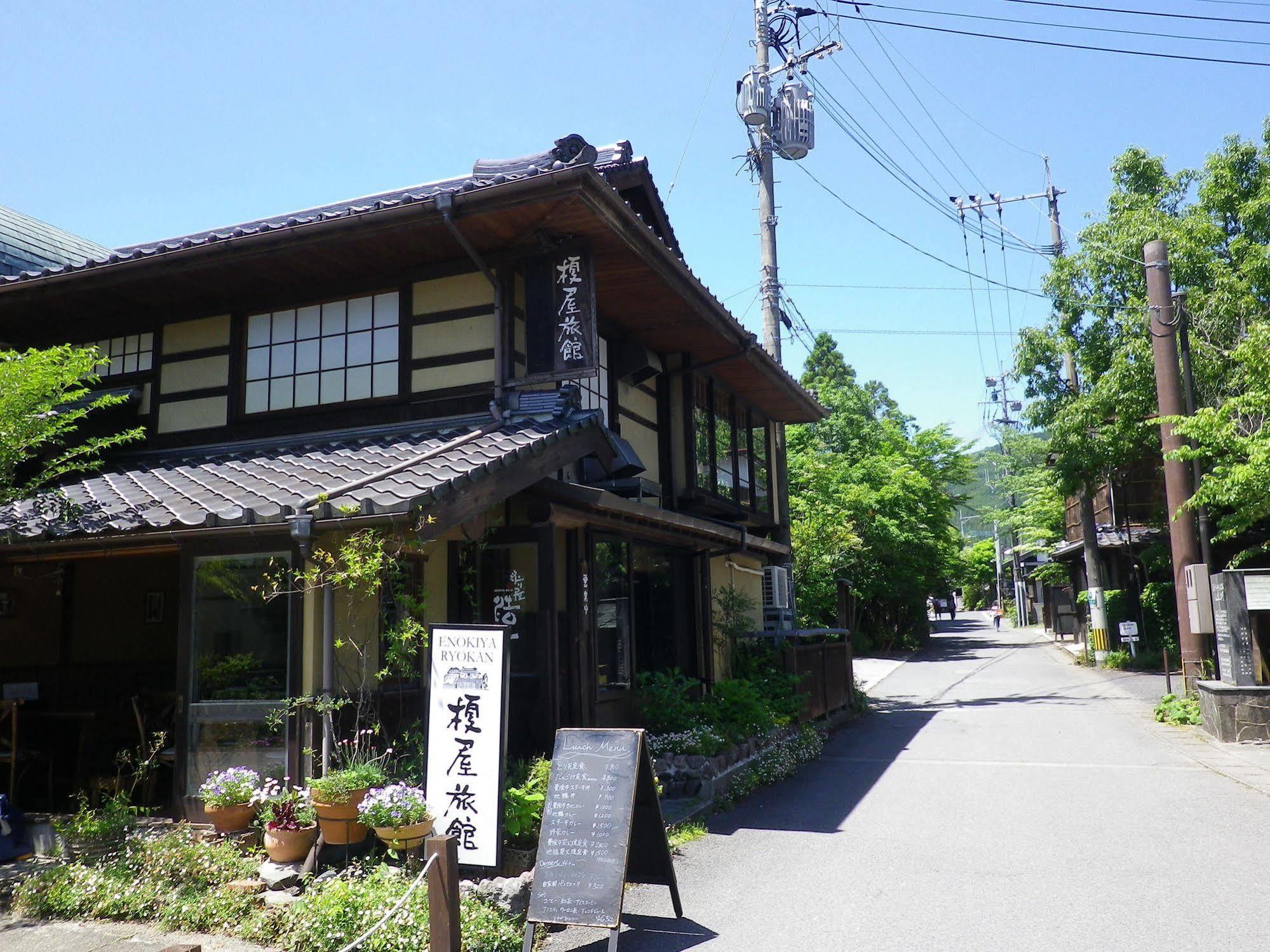 Hotel Enokiya Ryokan Yufu Zewnętrze zdjęcie