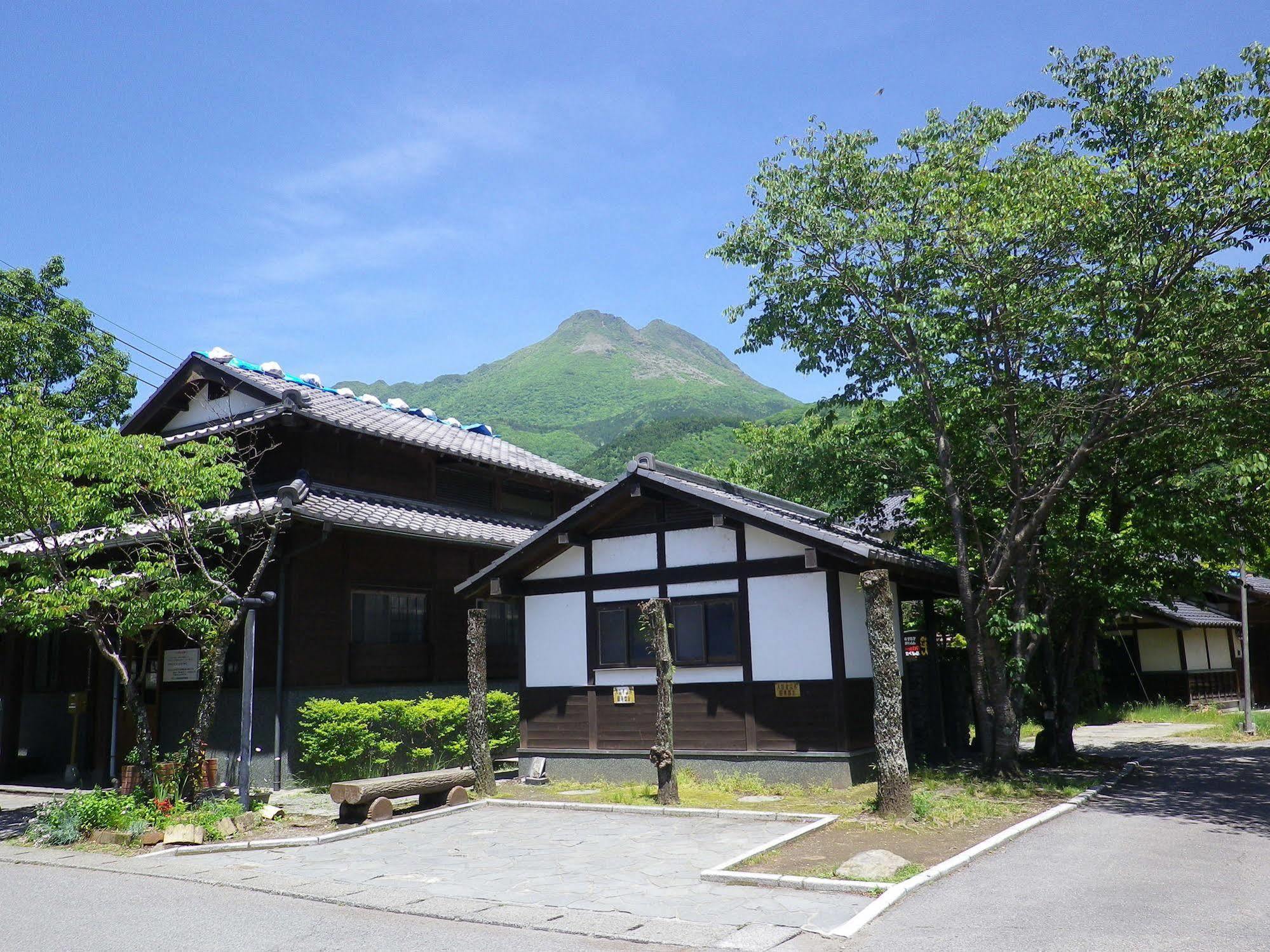 Hotel Enokiya Ryokan Yufu Zewnętrze zdjęcie